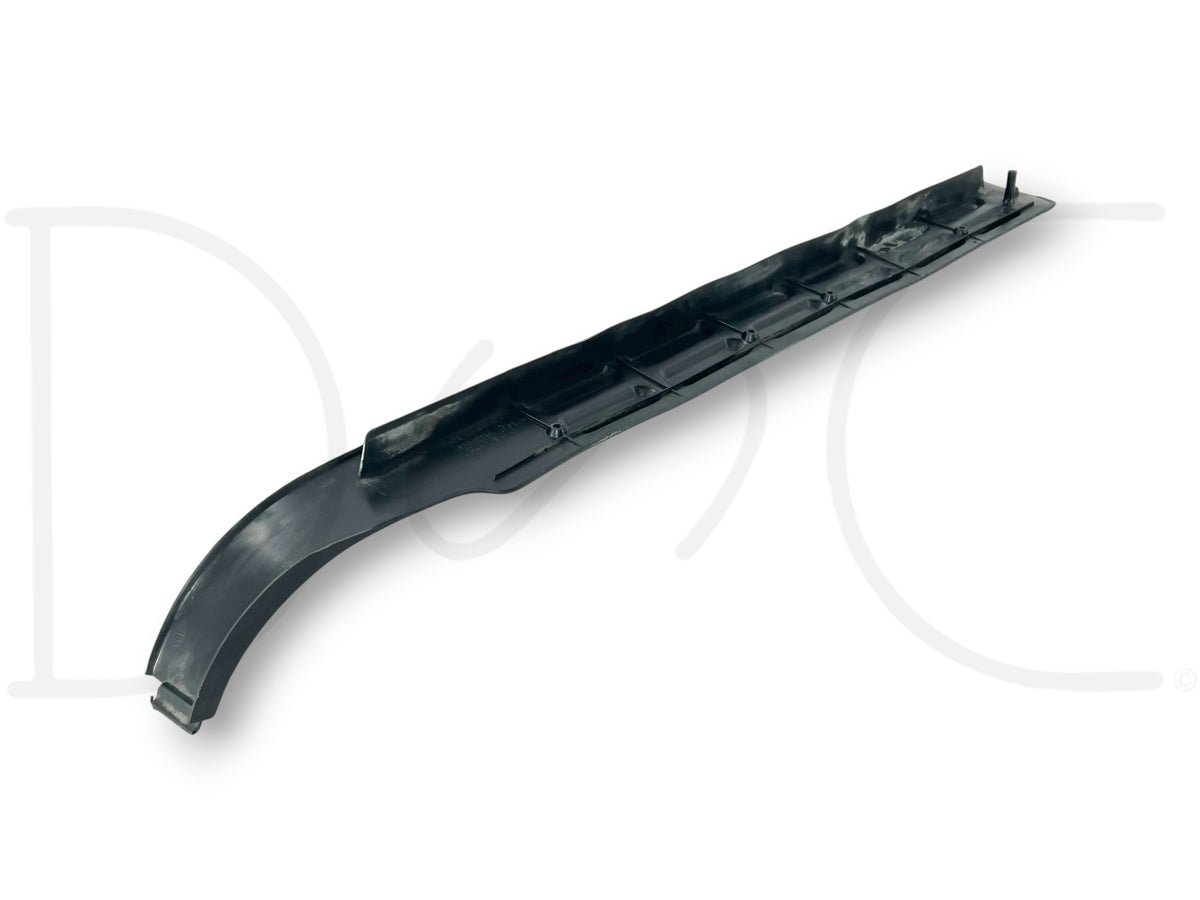 90-02 Chevy Kodiak Topkick RH Right Passenger Side Front Rocker Sill Trim Panel