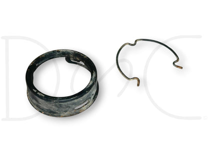 90-02 Chevy Kodiak Topkick Steering Column Lower Bearing Seat Retainer Clip