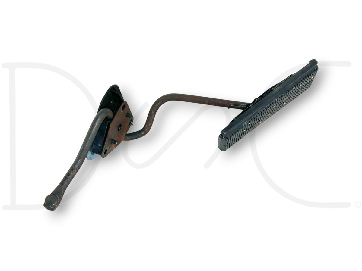 90-02 Chevy Kodiak Topkick 6500 7500 Accelerator Throttle Gas Pedal Assembly OE