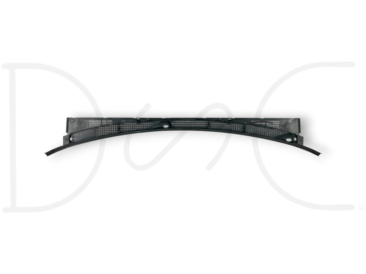 90-02 Chevy Kodiak Topkick 6500 7500 Windshield Wiper Cowl Panel Vent 15675985