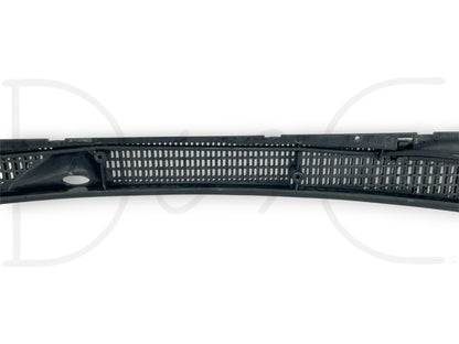 90-02 Chevy Kodiak Topkick 6500 7500 Windshield Wiper Cowl Panel Vent 15675985