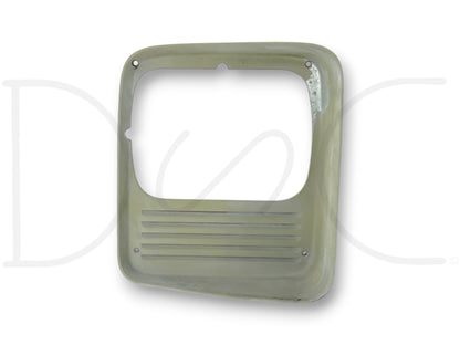 90-02 Chevy Kodiak Topkick 6500 RH Right Headlight Trim Bezel Surround 15566896