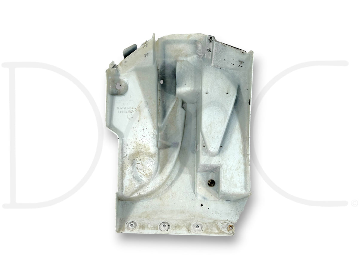 90-02 Chevy Kodiak Topkick LH Left Side Panel Fender Extension 15670941 *Blem*