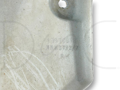 90-02 Chevy Kodiak Topkick RH Right Side Panel Fender Extension 15670942 *Blem*