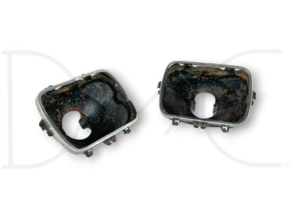 90-02 Chevy Kodiak Topkick Sealed Beam Headlight Bracket Bucket Set OE Brackets