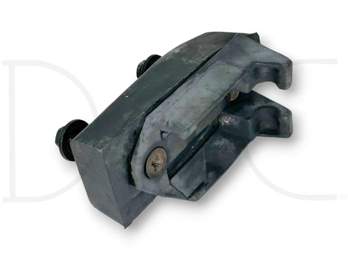 90-02 Chevy Kodiak Topkick 6500 7500 Tilt Hood Latch Catch OE