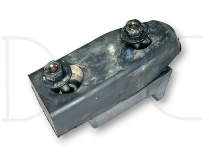 90-02 Chevy Kodiak Topkick 6500 7500 Tilt Hood Latch Catch OE