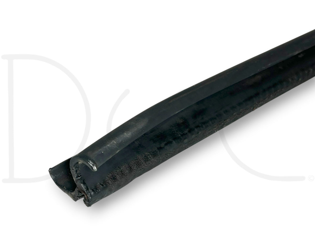 90-02 Chevy Kodiak Topkick Hood To Cowl Weatherstripping Seal Weather Strip OE