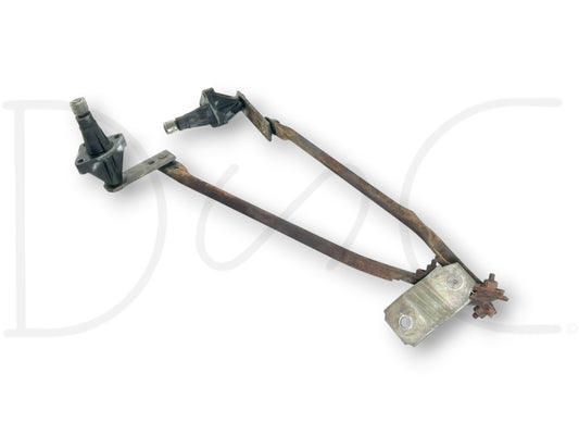 90-02 Chevy Kodiak Topkick Windshield Wiper Pivot Linkage Regulator Assembly