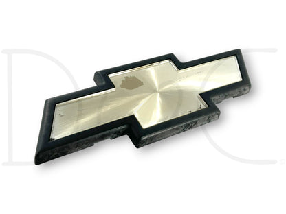 90-02 Chevy Kodiak Front Grille Chevrolet Bowtie Emblem Logo OE *Blem*