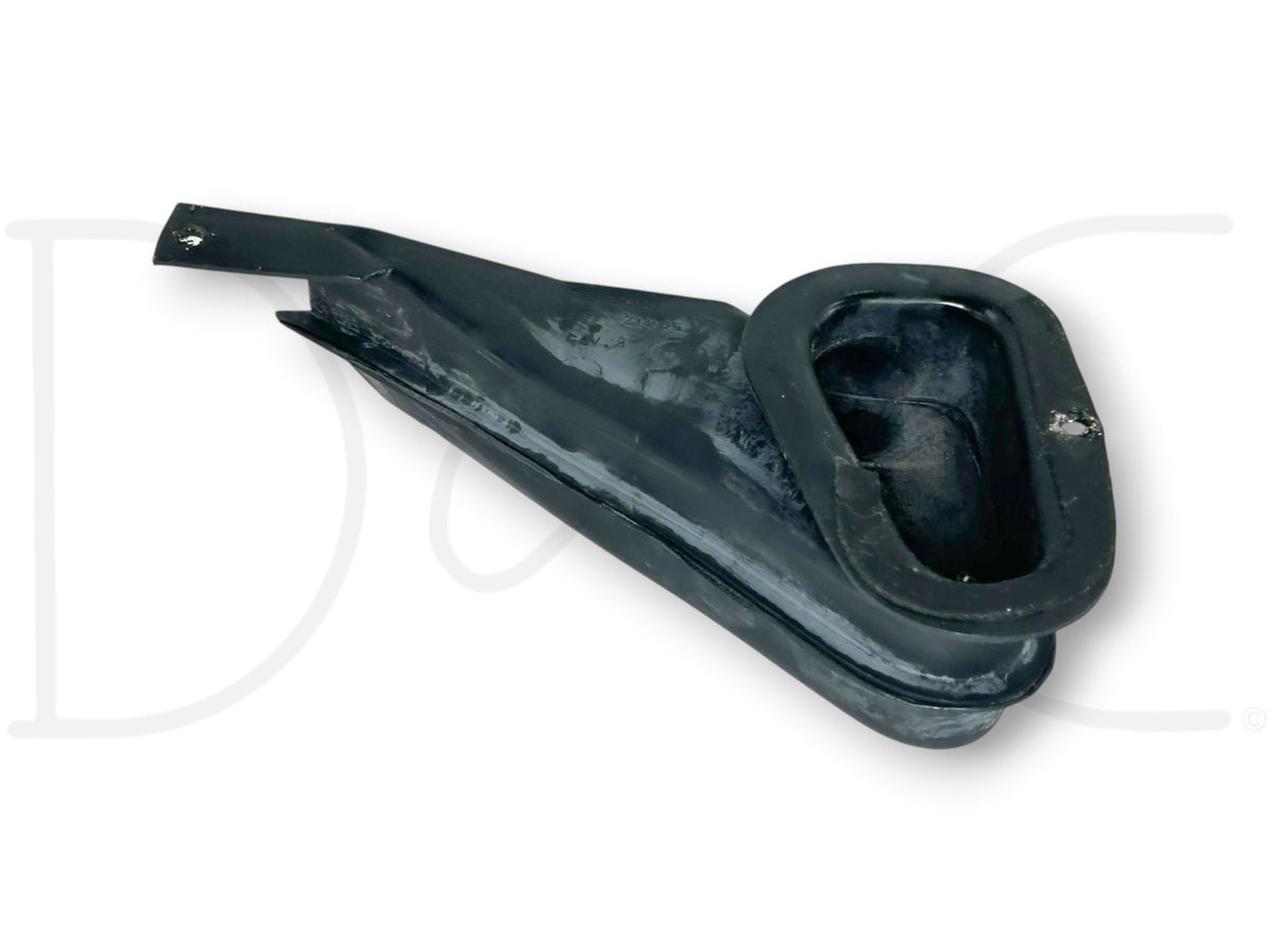 90-02 Chevy Kodiak Topkick LH Left Driver Cowl Vent Plenum Drain Tube 15558815