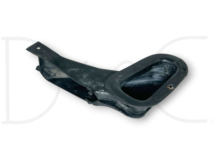 90-02 Chevy Kodiak Topkick RH Right Cowl Vent Plenum Drain Tube 15558816