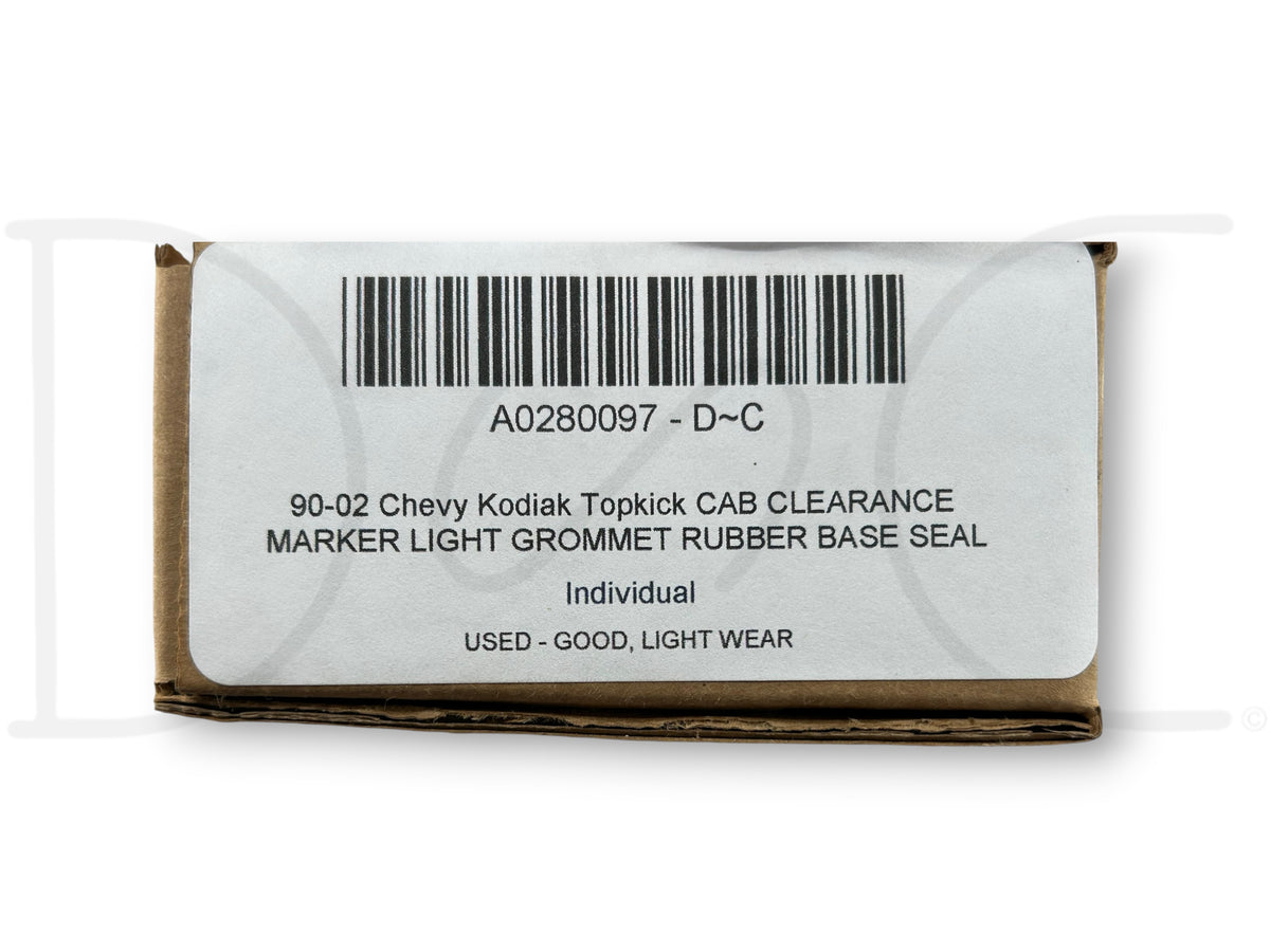 90-02 Chevy Kodiak Topkick Cab Clearance Marker Light Grommet Rubber Base Seal