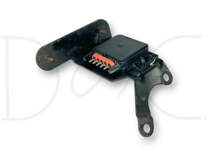90-96 Chevy Kodiak Topkick Engine Spark Control Module W/ Bracket 16131231