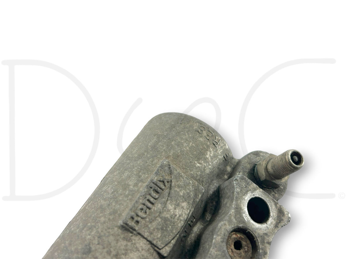 90-02 Chevy Kodiak Bendix Tu-Flo 550 Air Compressor Regulator Governor Valve