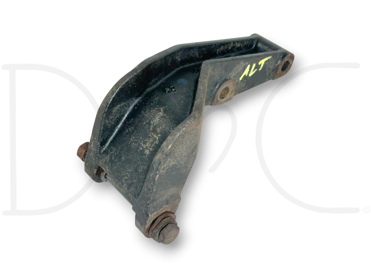90-02 Chevy Kodiak Topkick 427 Alternator Mount Bracket 15651227