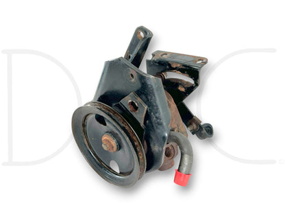 90-02 Chevy Kodiak Topkick 366 427 Power Steering Pump Bracket Assembly *Blem*