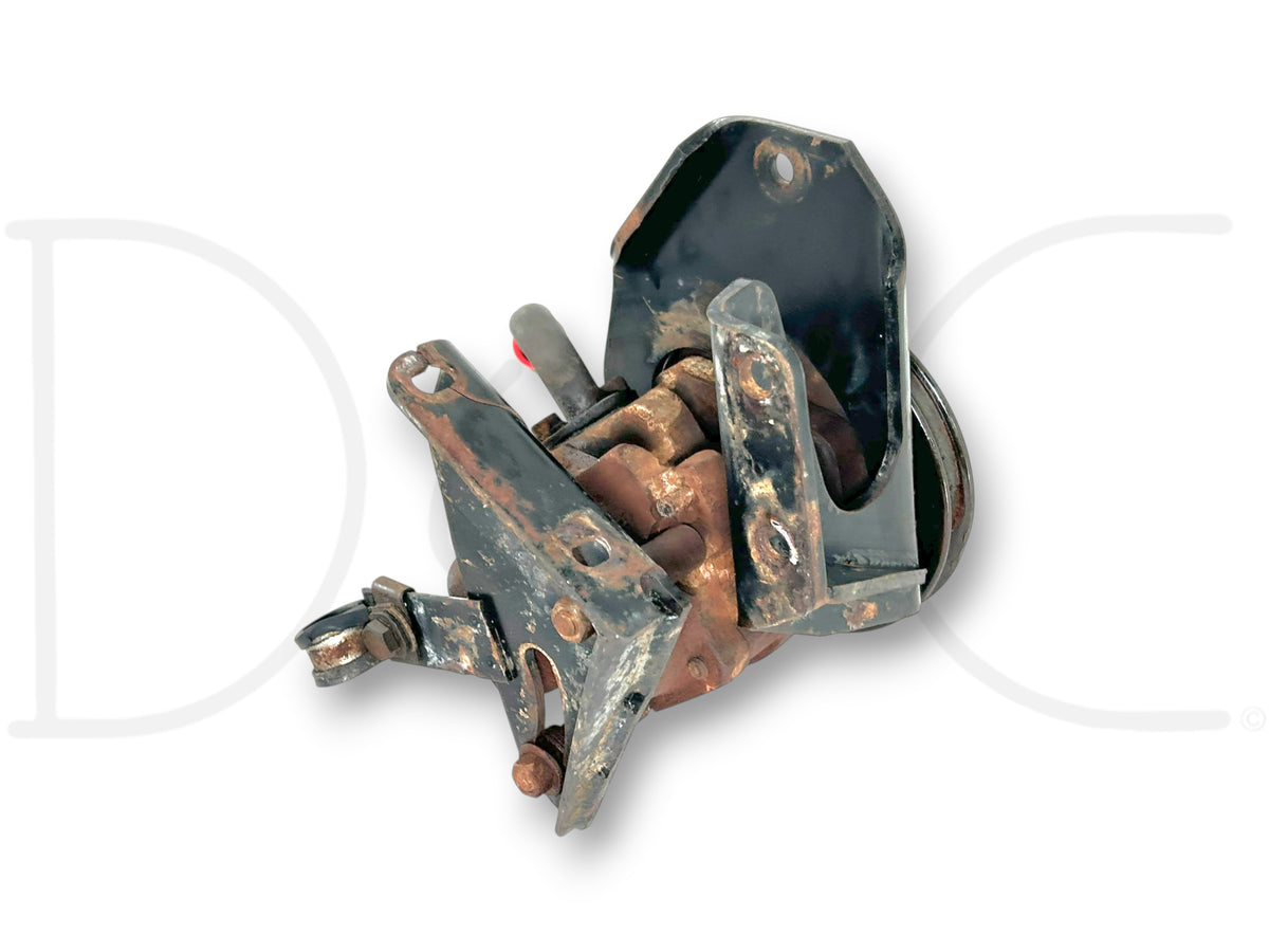 90-02 Chevy Kodiak Topkick 366 427 Power Steering Pump Bracket Assembly *Blem*