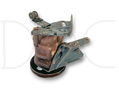 90-02 Chevy Kodiak Topkick 366 427 Power Steering Pump Bracket Assembly *Blem*