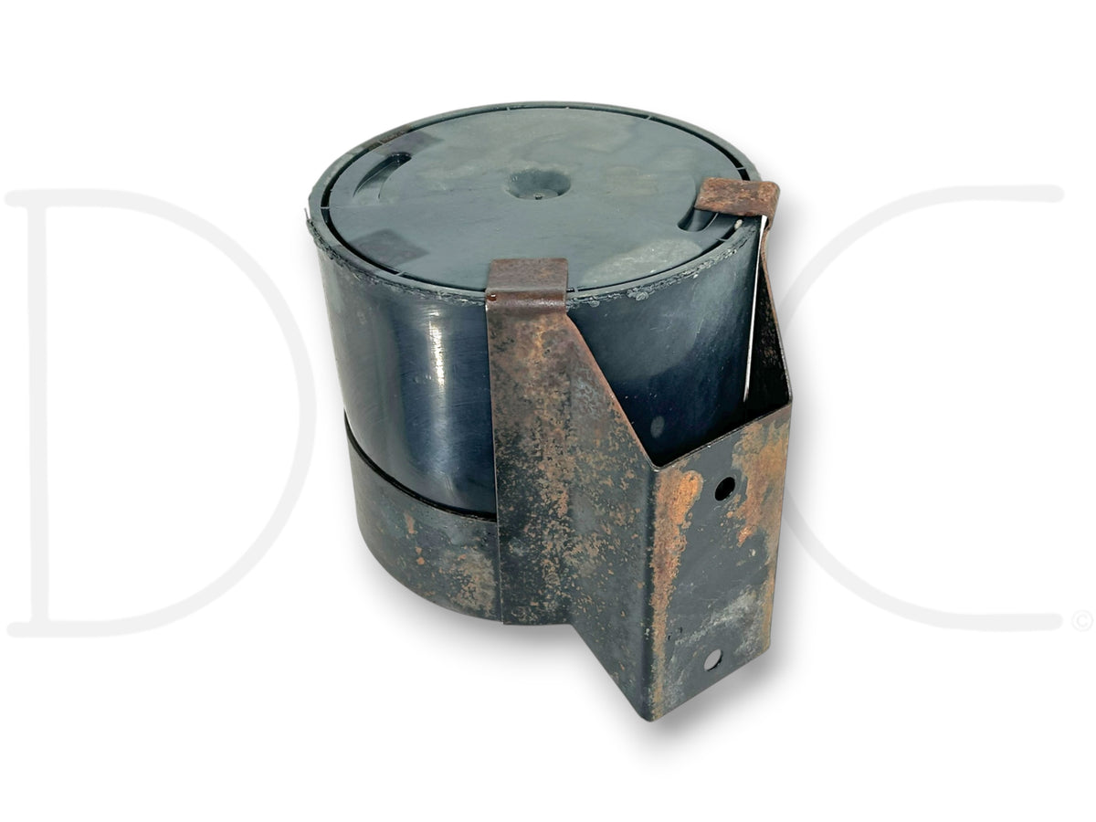 90-02 Chevy Kodiak Topkick 366 427 Fuel Vapor Evap Charcoal Canister 17087136KB