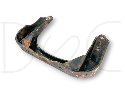 90-02 Chevy Kodiak GMC Topkick 427 Big Block Front Engine Motor Mount Bracket