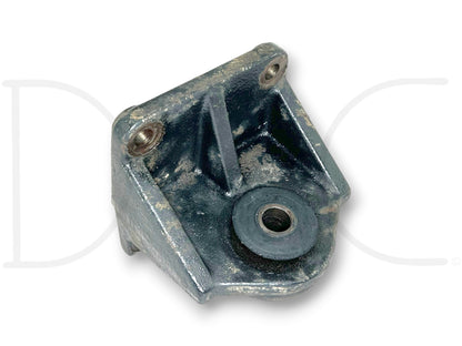 90-02 Chevy Kodiak Topkick 427 Rear Engine Motor Mount Frame Bracket 15520262