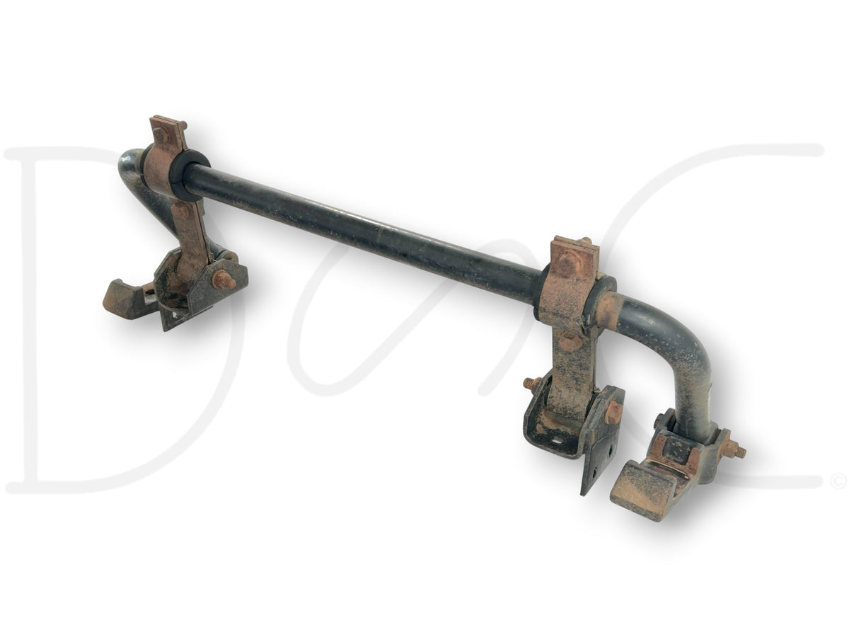 90-02 Chevy Kodiak GMC Topkick Rear Axle Stabilizer Sway Bar W/ Brackets