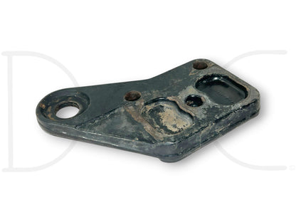 90-02 Chevy Kodiak GMC Topkick LH Left Front Lower Shock Mount Plate 15638749