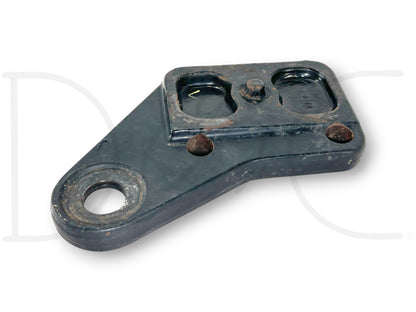 90-02 Chevy Kodiak GMC Topkick LH Left Front Lower Shock Mount Plate 15638749