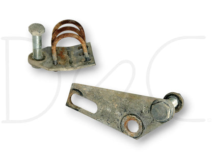 90-02 Chevy Kodiak GMC Topkick Steering Damper Stabilizer Mount Bracket Set