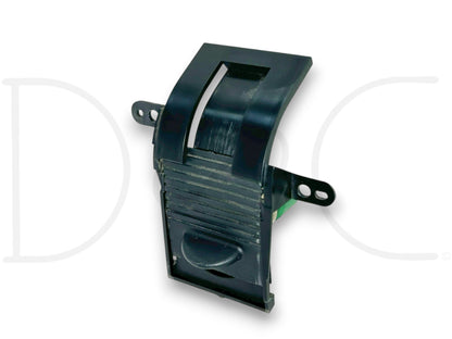 99-04 Ford F250 F350 Super Duty Dash Bezel Power Outlet 12V Point OE *Blem*