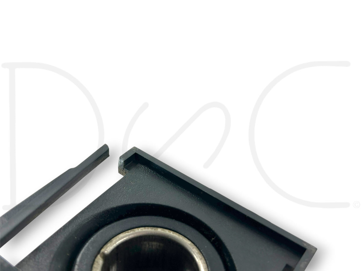 99-04 Ford F250 F350 Super Duty Dash Bezel Power Outlet 12V Point OE *Blem*