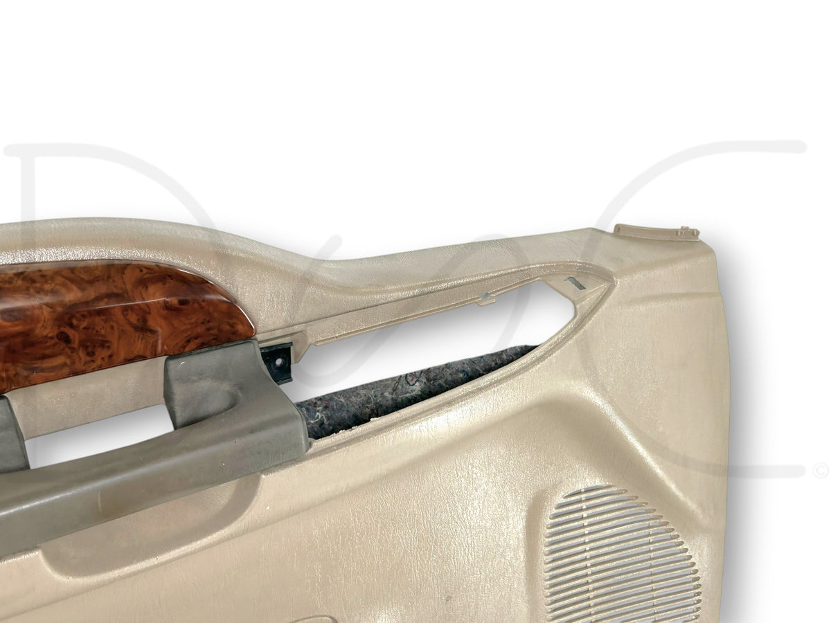 99-04 Ford F250 F350 Lariat LH Left Driver Front Door Panel Power Tan *Blem*