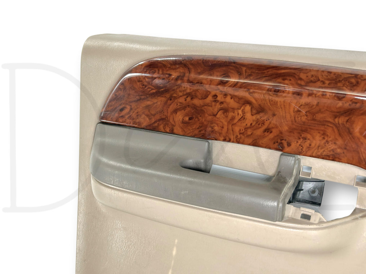 99-04 Ford F250 F350 Lariat LH Left Driver Rear Door Panel Power Tan Wood Grain