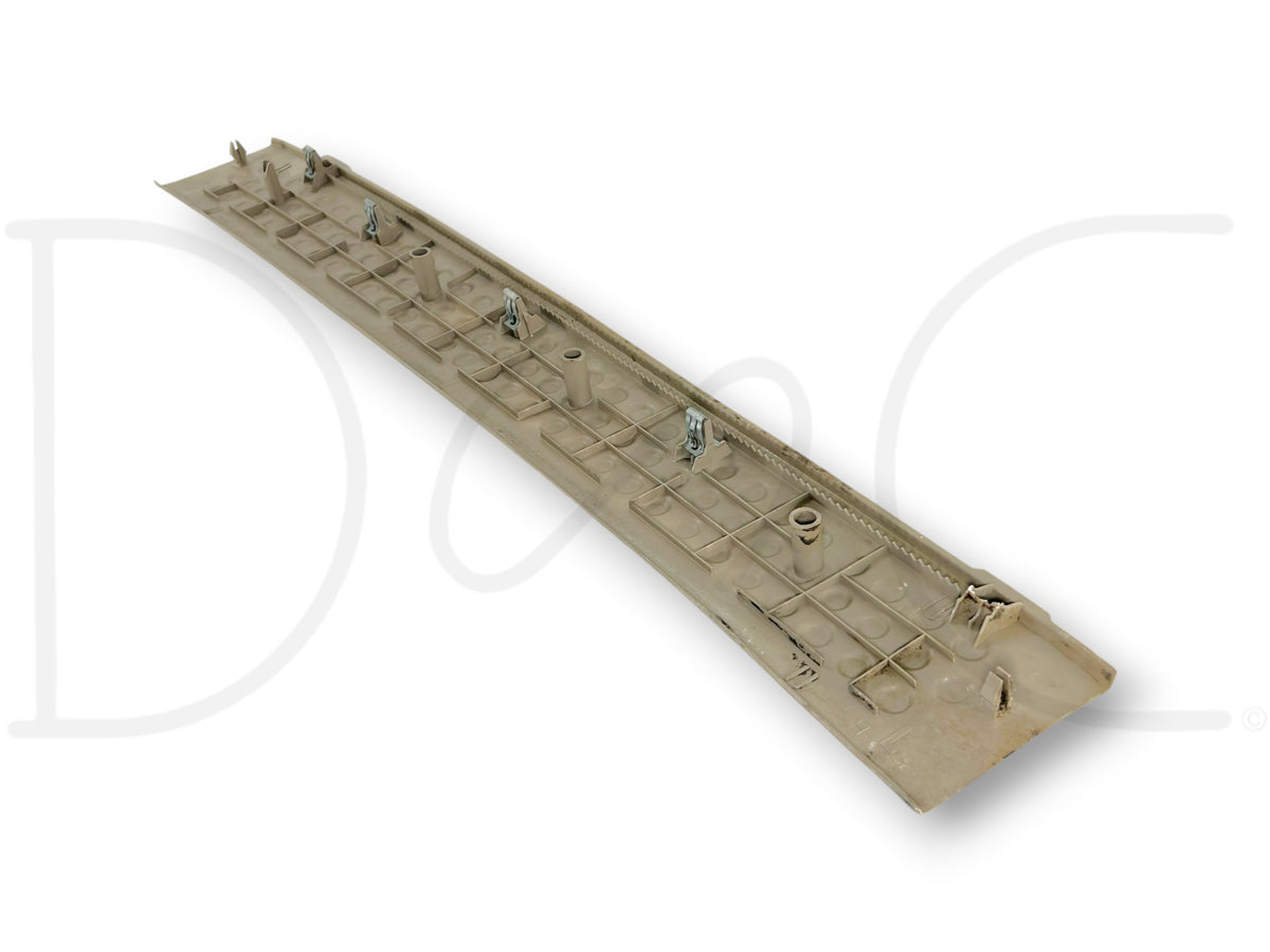 99-07 Ford F250 F350 LH Left Driver Front Rocker Sill Trim Panel Tan OE *Blem*