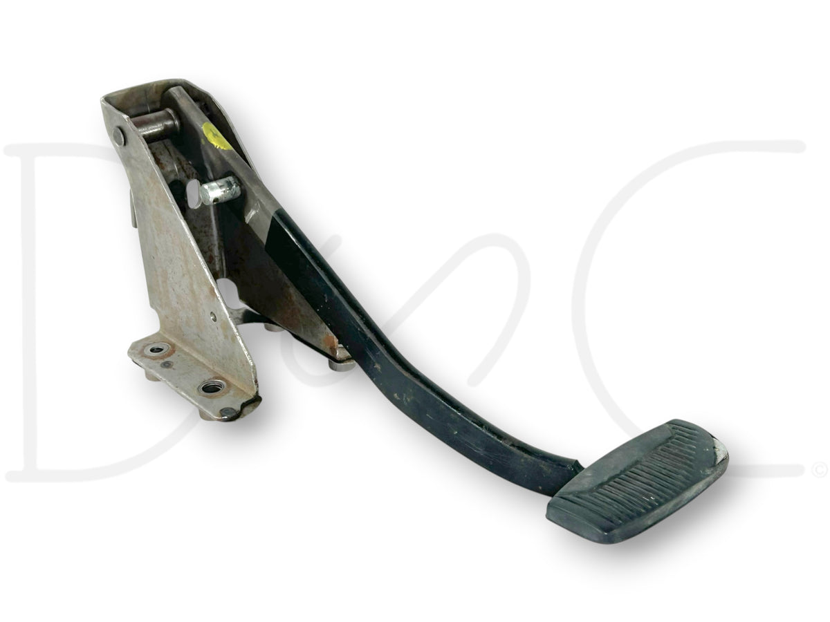 99-04 Ford F250 F350 Brake Pedal Assembly Auto Transmission OEM