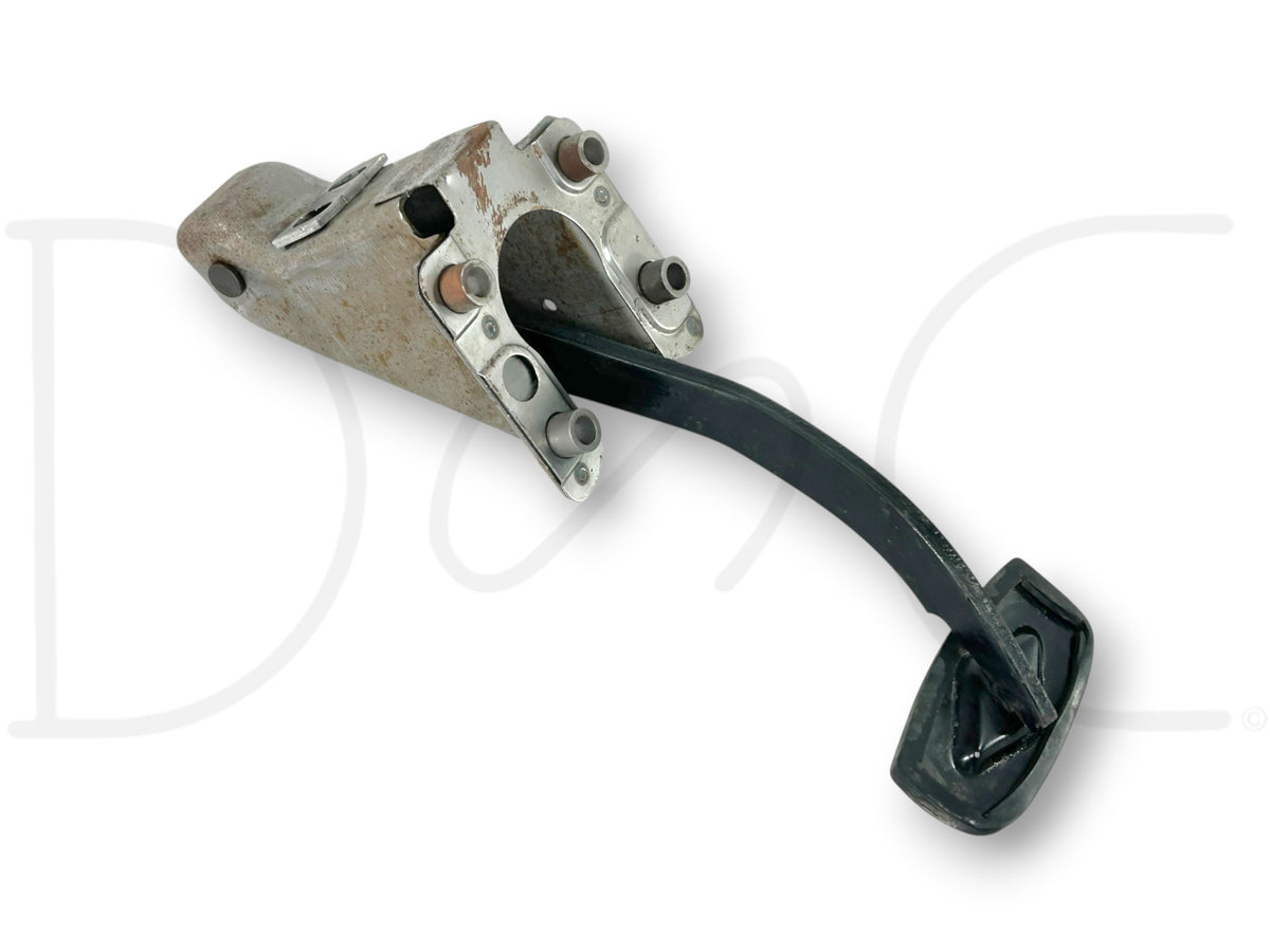 99-04 Ford F250 F350 Brake Pedal Assembly Auto Transmission OEM