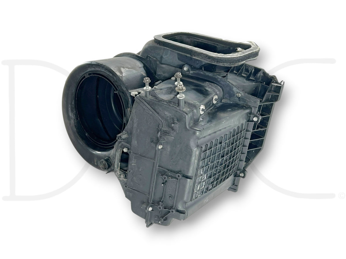 99-02 Ford F250 F350 HVAC Exterior Under Hood Air Blower Motor Housing Box OE