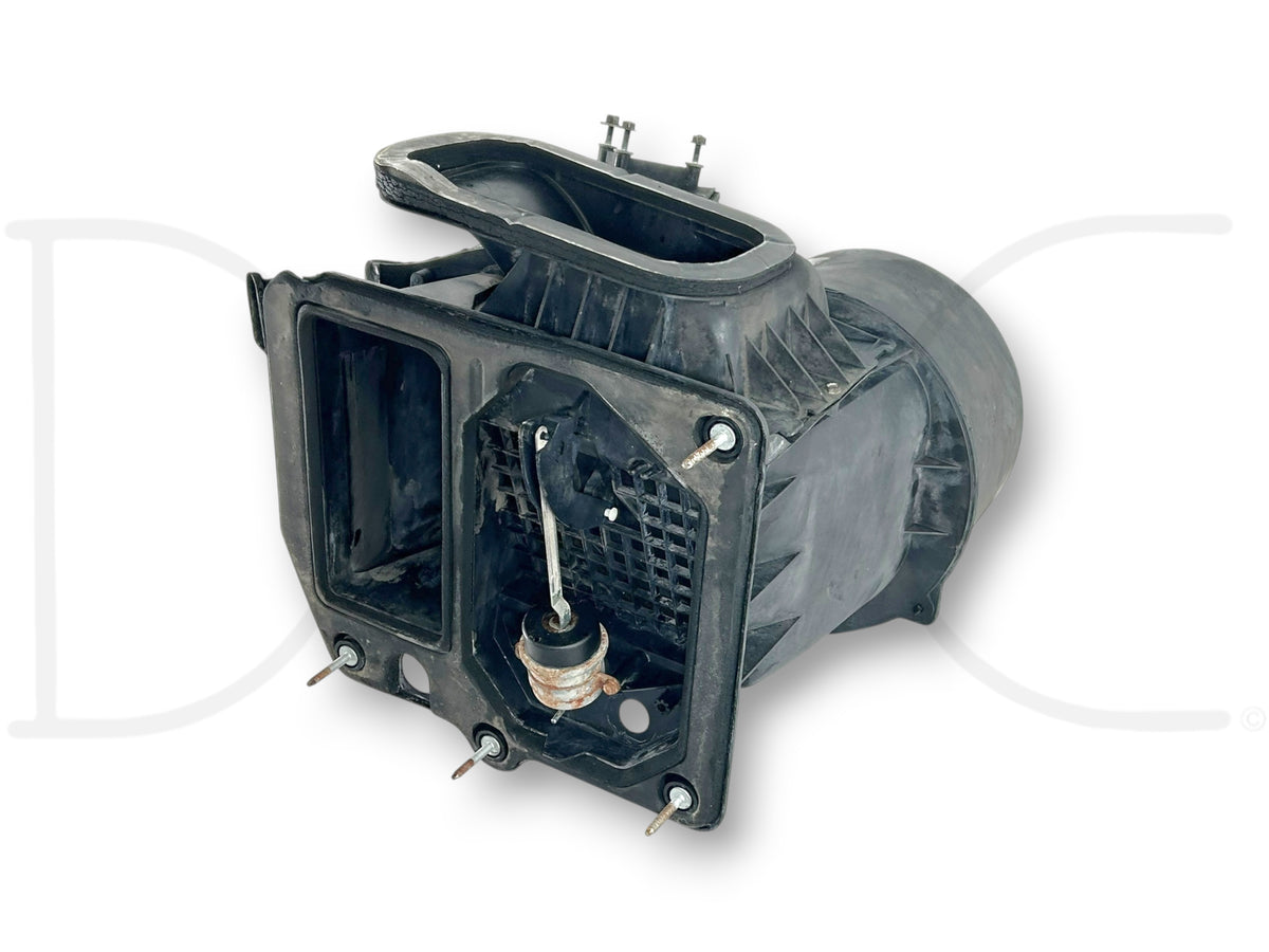 99-02 Ford F250 F350 HVAC Exterior Under Hood Air Blower Motor Housing Box OE