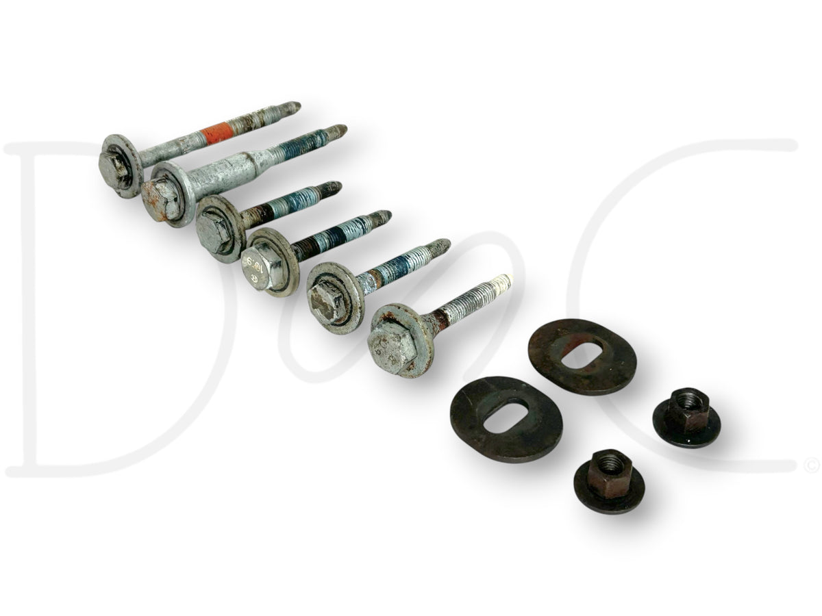 00-07 Ford F250 F350 Super Duty Crew Cab Mount Mounting Bolts OE Bolt Set