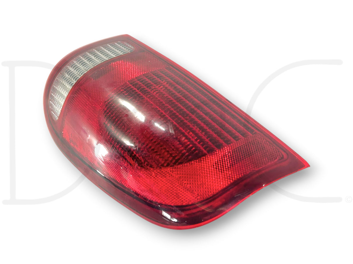 99-07 Ford F250 F350 RH Right Passenger Taillight Tail Light OEM F85B-13B504-C