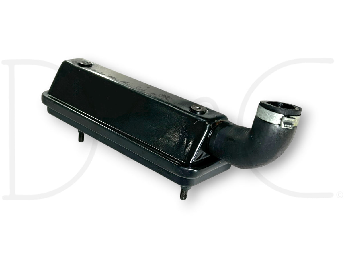 94-02 Ford F250 F350 7.3 7.3L Valve Cover Crankcase Breather Vent CCV Doghouse