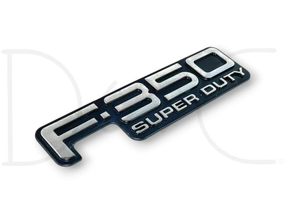 99-04 Ford F350 F-350 Super Duty Rear Tailgate Badge Emblem Plate OEM