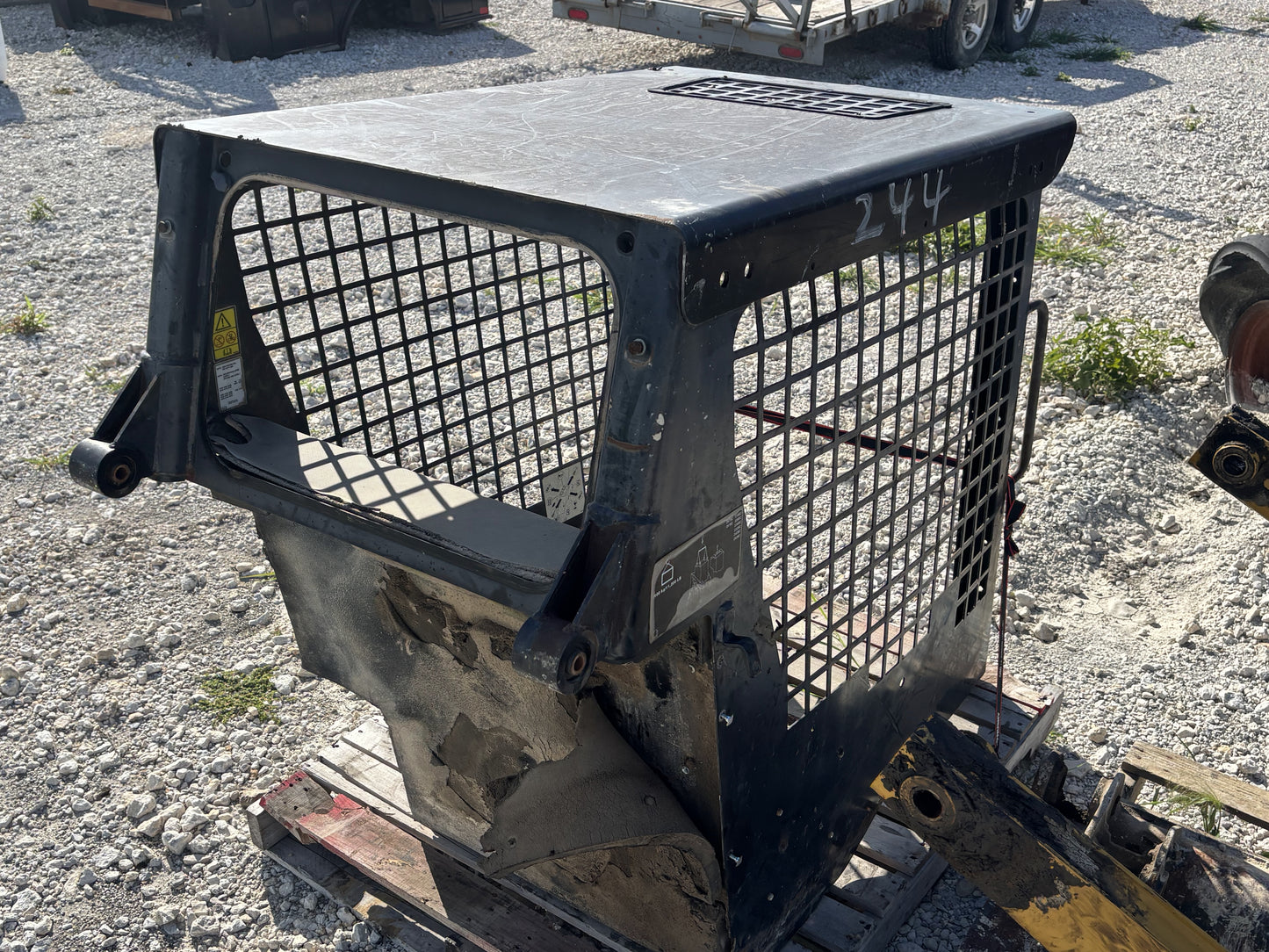 Cat 226B2 Skid Steer Cab Shell Assembly Rops 218-6367