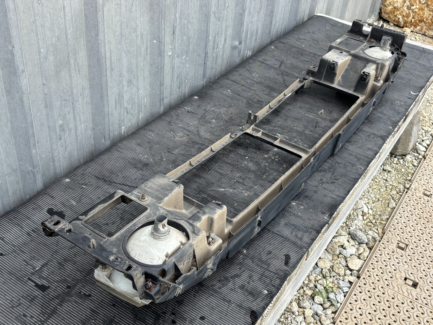 92-97 Ford F250 F350 Front Header Panel