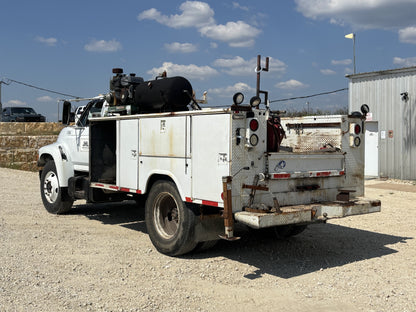 93-98 Ford F650 F750 RH Right Passenger Front Door Manual White