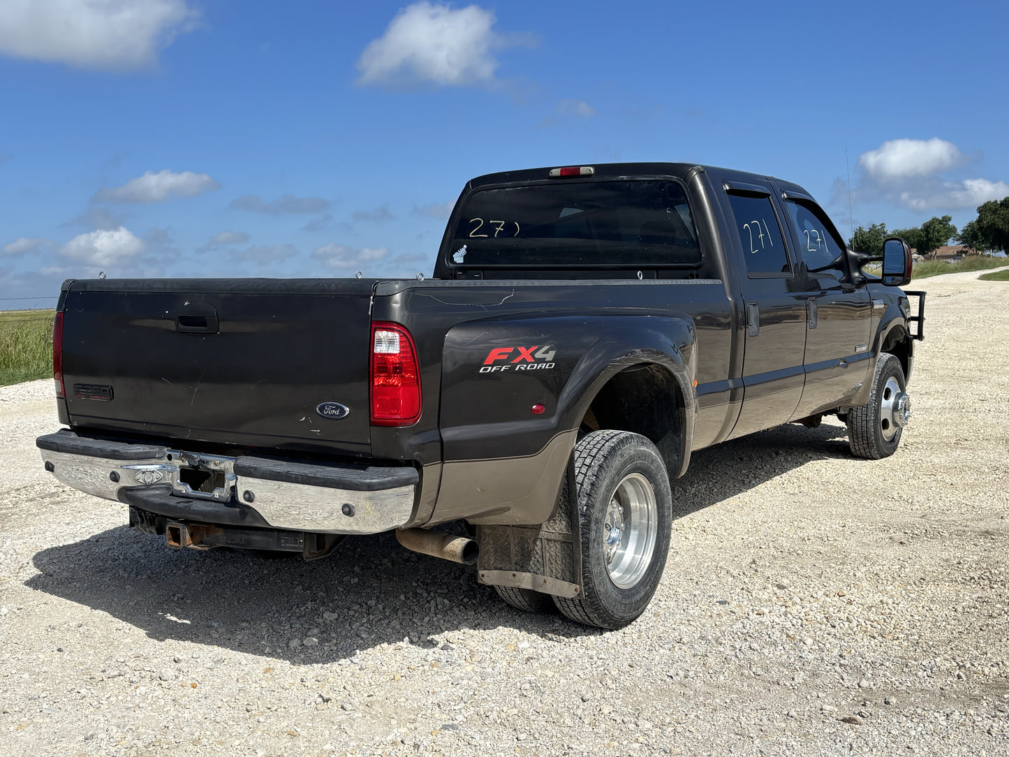 99-07 Ford F250 F350 Front Fender LH Left Driver T7 Charcoal AQ Tan
