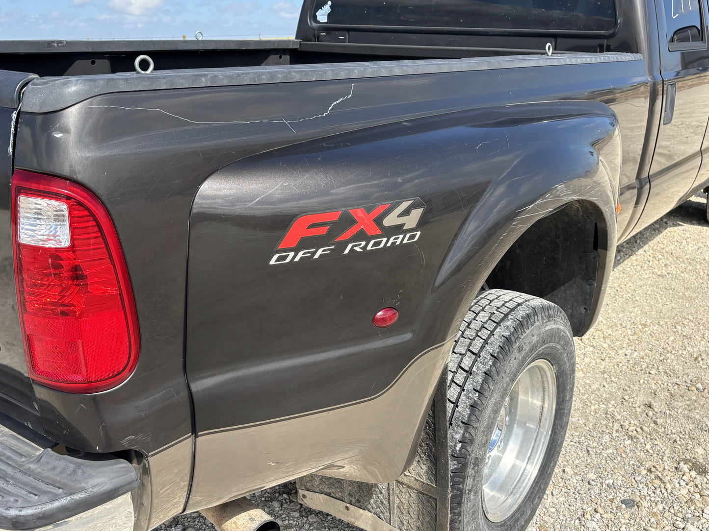 99-10 Ford F350 DRW Dually Pickup Long Bed T7 Charcoal AQ Tan
