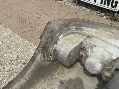 95-98 Ford F650 F750 Tilt Hood White *Blem*