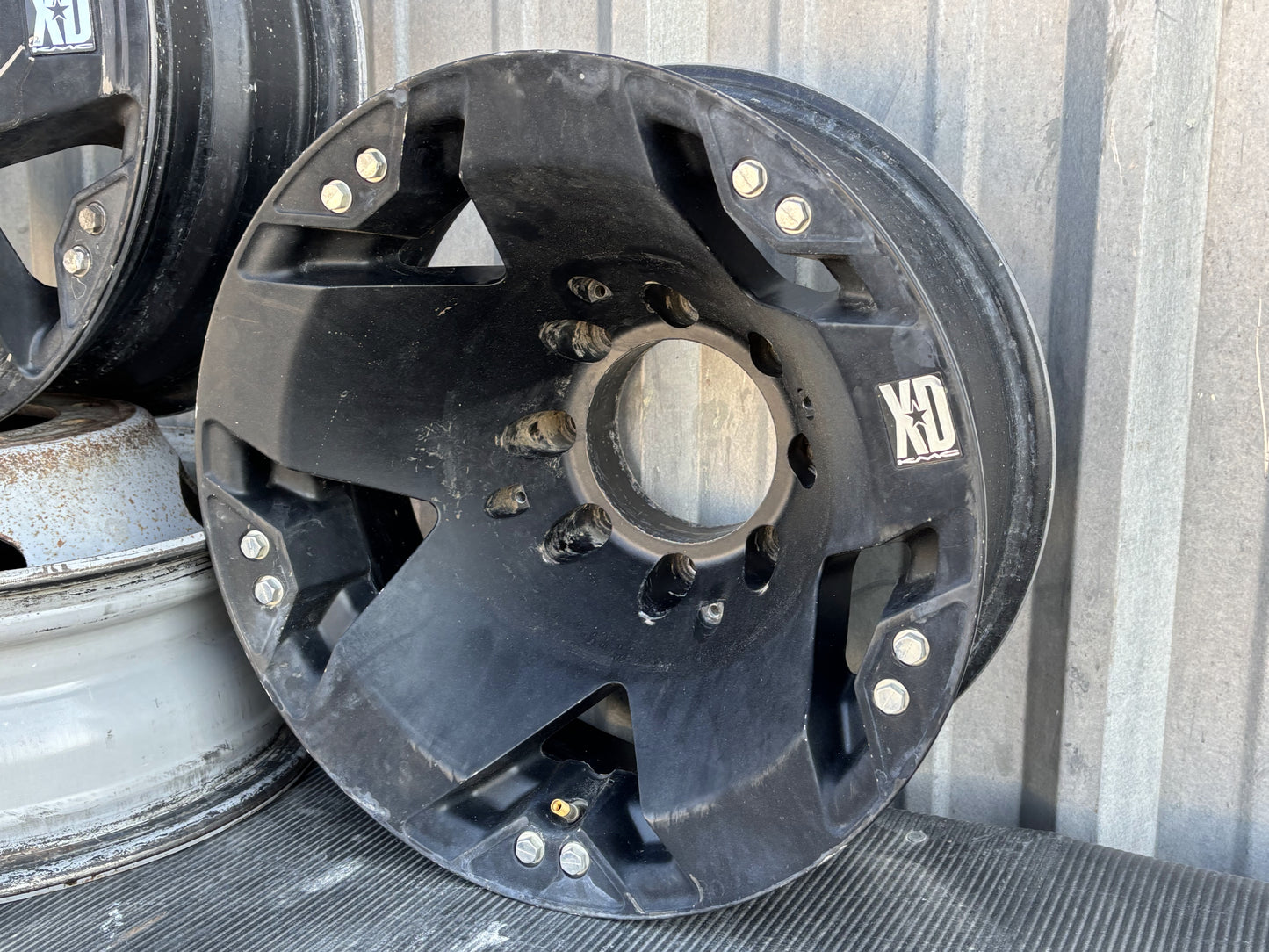 99-04 Ford F350 Dually DRW 16" 8X170MM Rockstar Xd Wheels Set Of 6